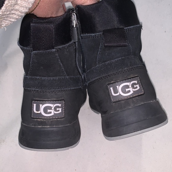 UGG boots - Picture 4 of 11